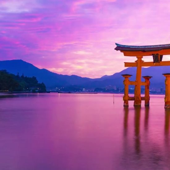 Echolatino Viajes - Vámonos a Japón Santuario Itsukushima de Shinto-min