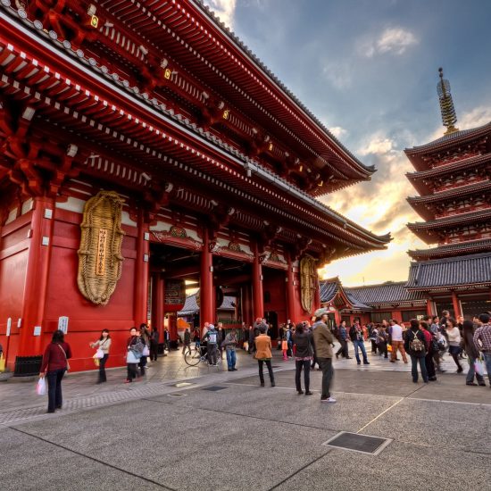 Echolatino Viajes - Vámonos a Japón Templo Budista Senso-ji-min