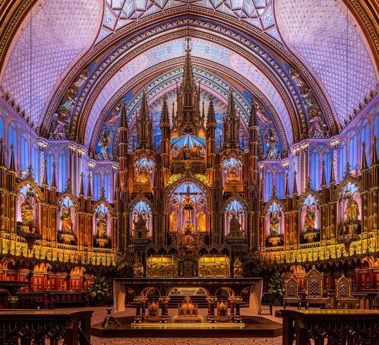 Vámonos a Montreal con Echolatino Viajes - Basílica de Notre-Dame-min